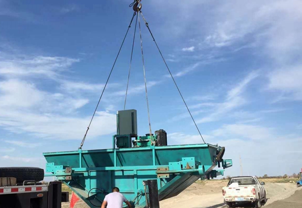 大型梯形農渠成型機,農渠襯砌機